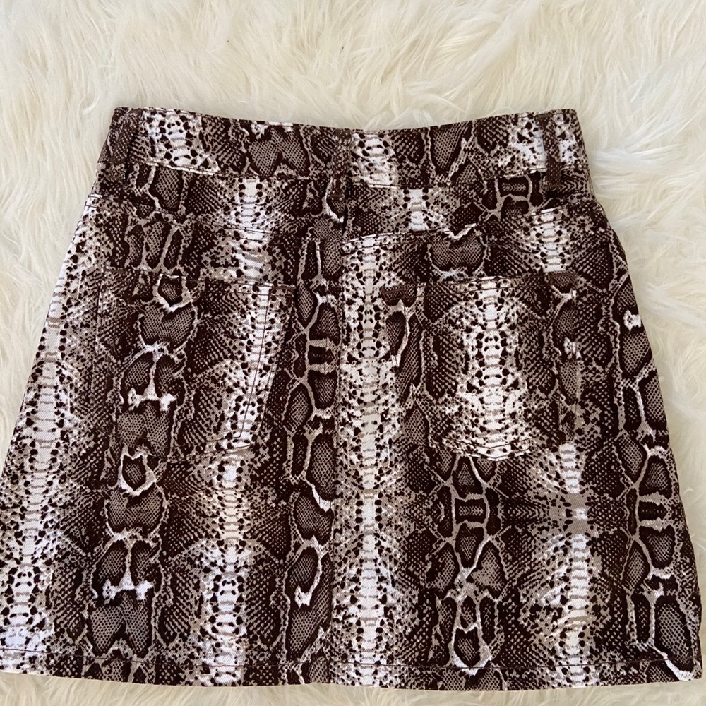 Snake print mini skirt